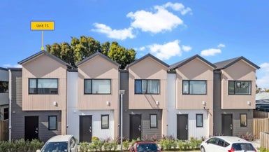  at 7/12 Arney Road, Ranui, Auckland