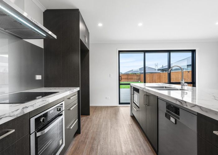  at 7 Hurrah Way, Lincoln, Lincoln