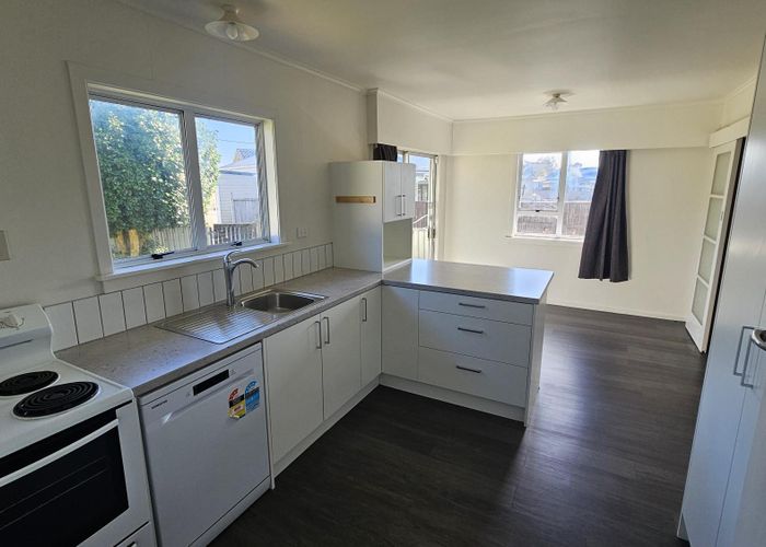  at 206 Tukapa Street, Westown, New Plymouth, Taranaki