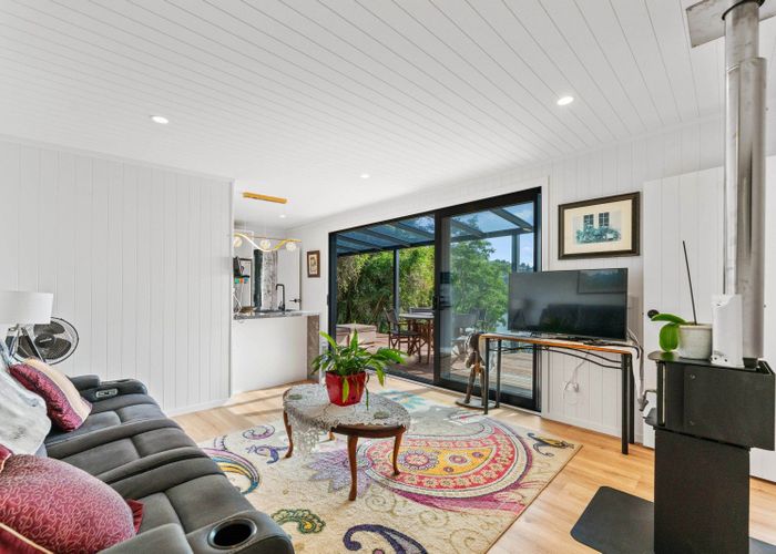  at 29 Parawera Drive, Acacia Bay, Taupo, Waikato