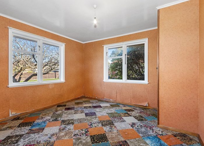 at 14 Grosvenor Street, Redwood, Christchurch City, Canterbury