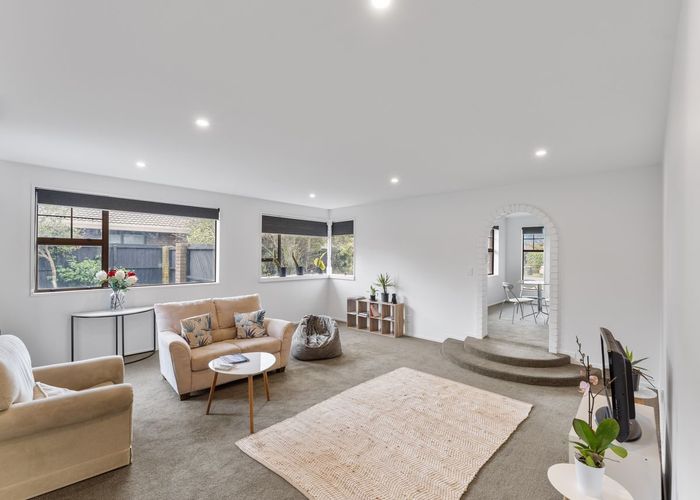  at 20 Cherrywood Place, Redwood, Christchurch