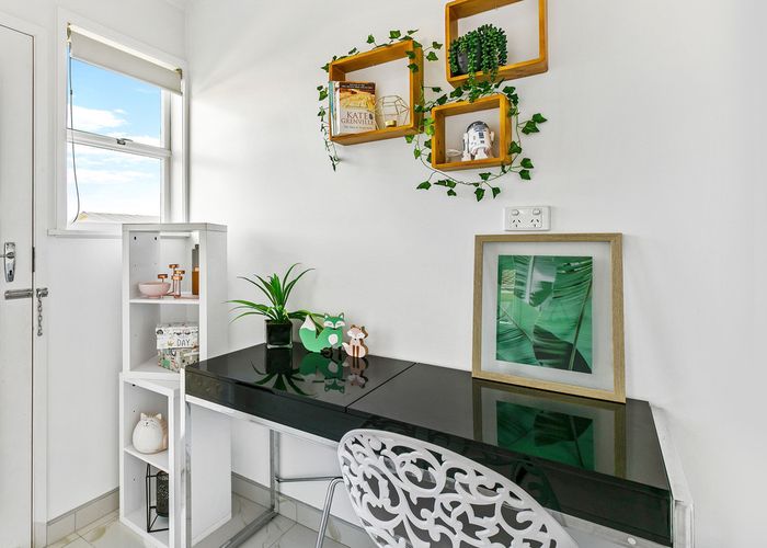  at 3/8 Russell Road, Manurewa, Auckland