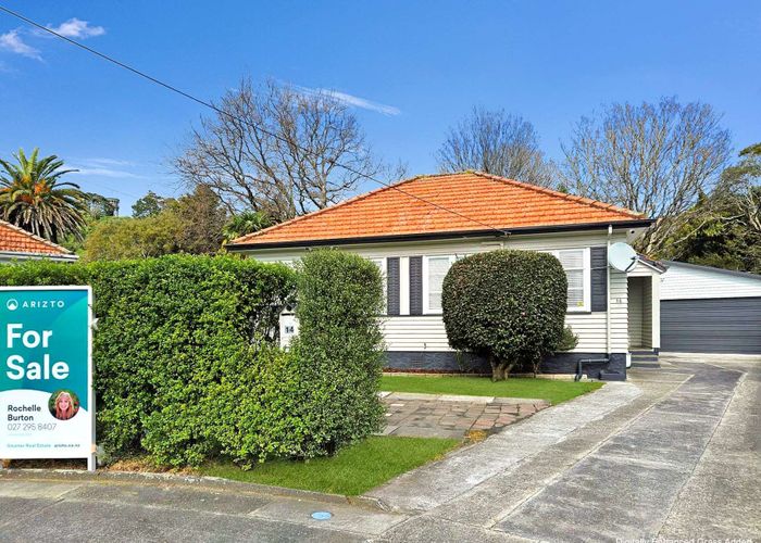  at 14 Clapham Place, Whanganui East, Whanganui, Manawatu / Whanganui