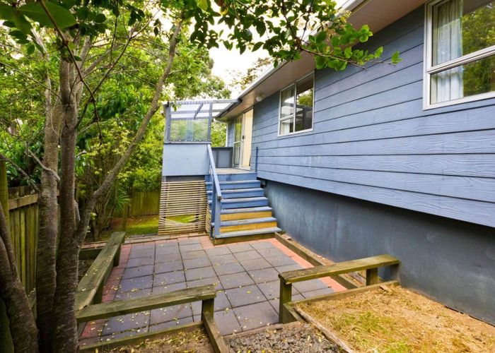  at 168 Universal Drive, Henderson, Waitakere City, Auckland