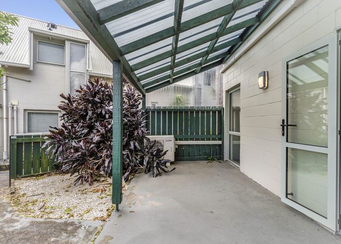  at 25/1 Water Street, Otahuhu, Auckland City, Auckland