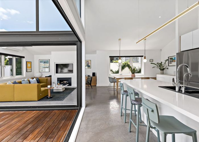  at 21 Leamington Road, Mount Eden, Auckland City, Auckland