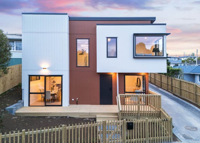  at 146E Methuen Road, New Windsor, Auckland City, Auckland