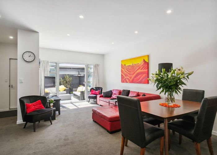  at 5/77 Tory Street, Te Aro, Wellington