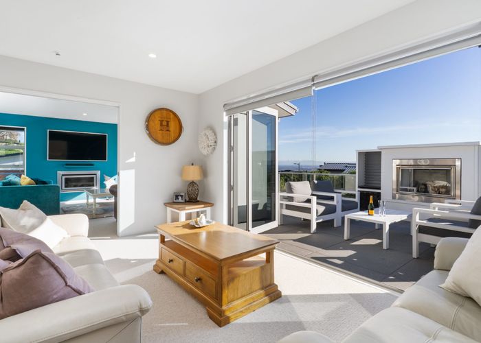  at 16 Quarry Hill Terrace, Kennedy's Bush, Christchurch City, Canterbury