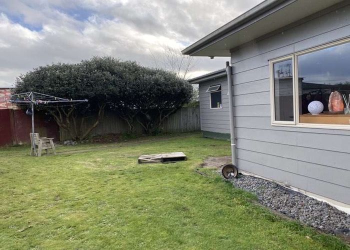  at 2/4 Elizabeth Street, Tauhara, Taupo