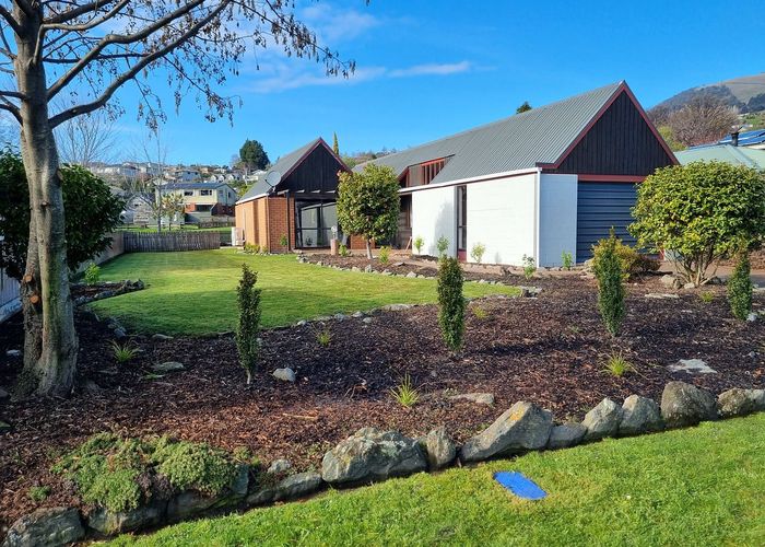  at 54 Kinmont Crescent, Kinmont Park, Dunedin, Otago