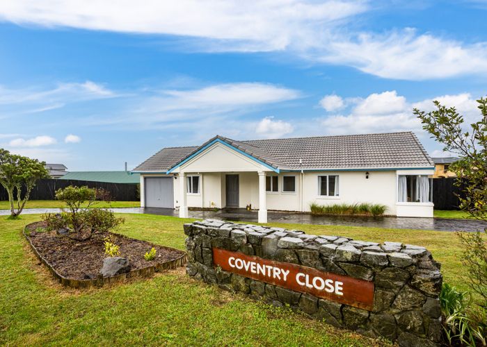  at 2 Coventry Close, Ascot Park, Porirua, Wellington