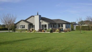  at 104E Mannings Road, Carrington, Carterton