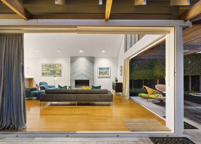  at 10 Lawrence Street, Herne Bay, Auckland