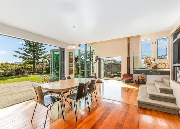  at 21 Paekakariki Hill Road, Porirua