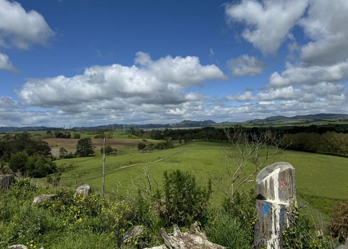  at Hetherington Road and Waikokowai Roads, Huntly, Waikato, Waikato