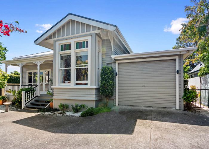  at 20 Norwood Road, Bayswater, North Shore City, Auckland
