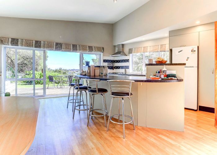  at 12 Taylor Street, Durie Hill, Whanganui