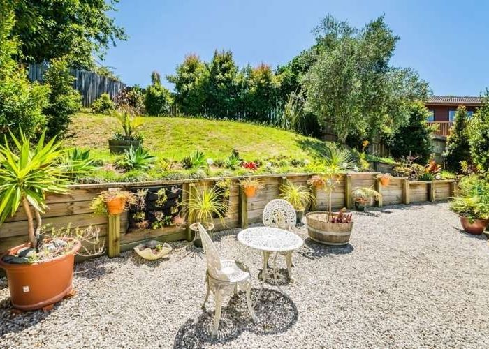  at 1/112 Oaktree Avenue, Browns Bay, North Shore City, Auckland