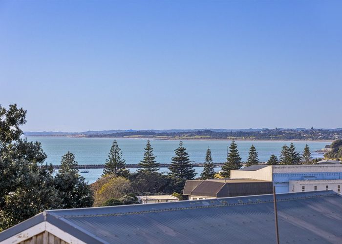  at 32 Ngamotu Road, Moturoa, New Plymouth, Taranaki