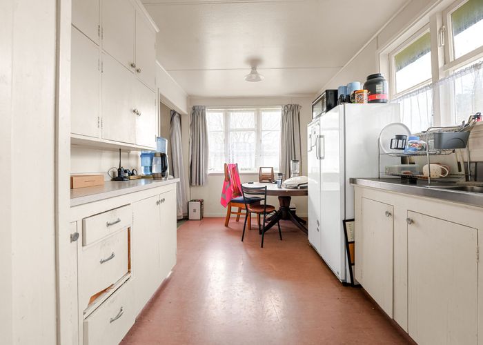  at 7 Ross Crescent, Fairfield, Hamilton, Waikato