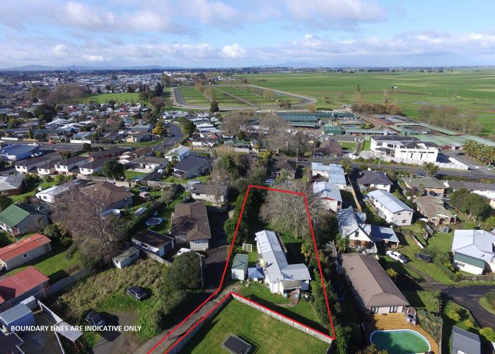  at 27 Gibson Road, Dinsdale, Hamilton