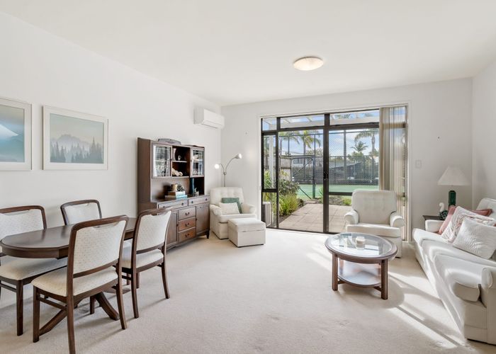  at 31/2 Armoy Drive, East Tamaki, Manukau City, Auckland