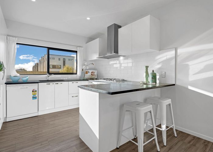 at 4 Artemis Way, Flat Bush, Manukau City, Auckland