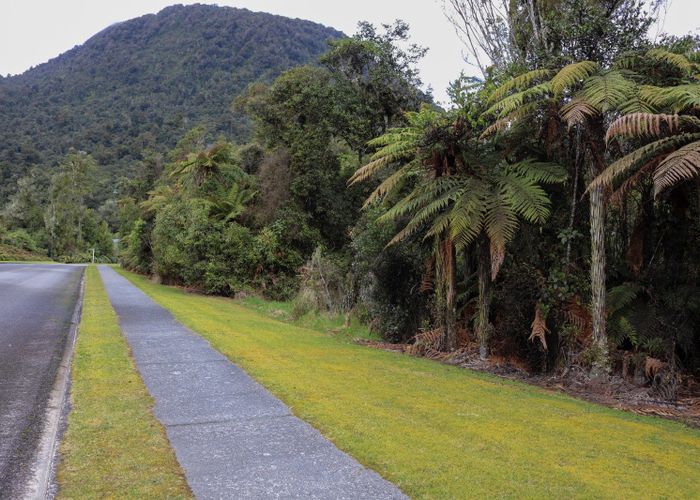  at 88 Cron Street, Franz Josef, Westland, West Coast