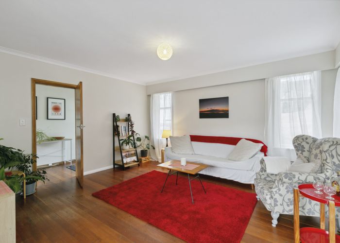  at 7C Camperdown Road, Miramar, Wellington