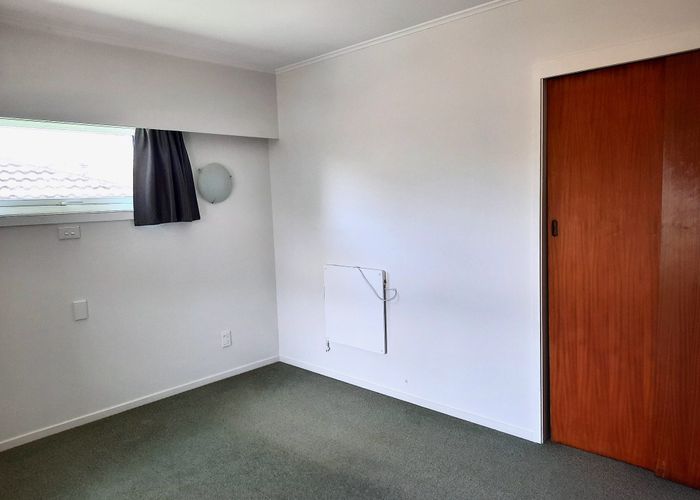  at 3/10a Walter, Hauraki, North Shore City, Auckland