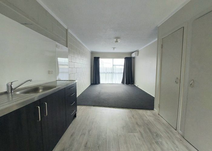  at 5/79 Lake Road, Frankton, Hamilton, Waikato