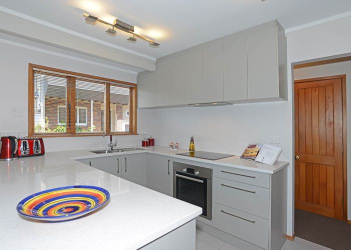  at 2/25 Windsor Street, Parnell, Auckland City, Auckland
