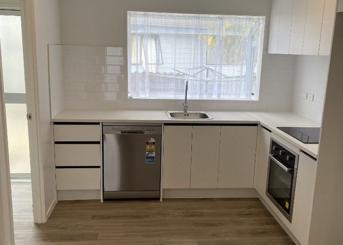  at 1/5 Myna Place, Weymouth, Manukau City, Auckland