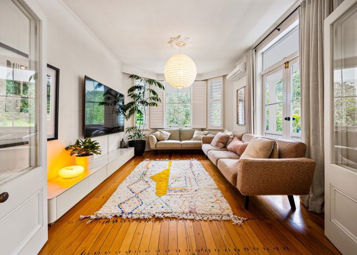  at 1-9 Deirdre Place, Titirangi, Waitakere City, Auckland