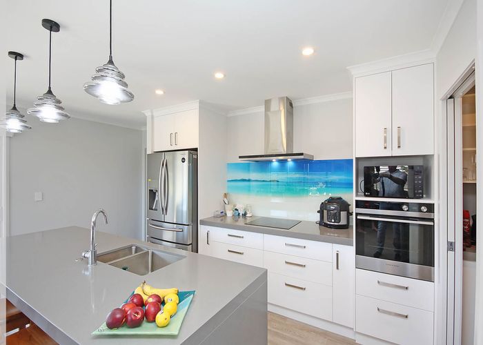  at 10 Story Street, Foxton Beach, Horowhenua, Manawatu / Whanganui