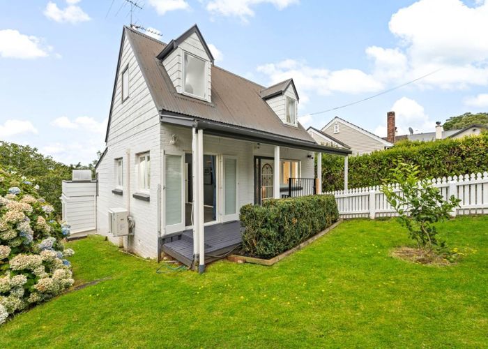  at 25 Trafalgar Street, Onehunga, Auckland