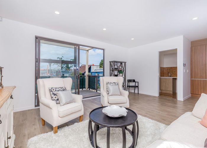  at 21 Nephrite Lane, Henderson, Auckland