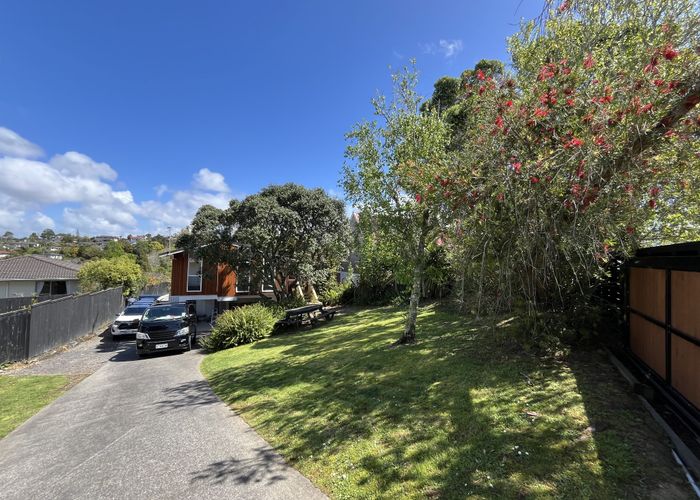  at 25 Geoffrey Road, Torbay, Auckland