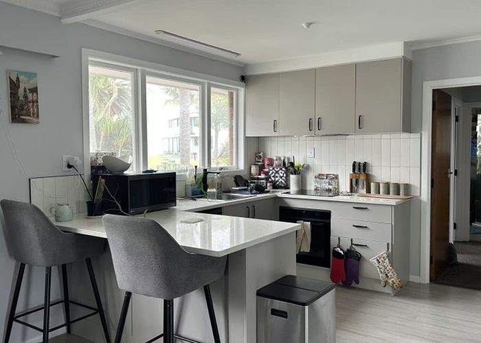  at 2/19 Bucklands Beach Road, Bucklands Beach, Auckland