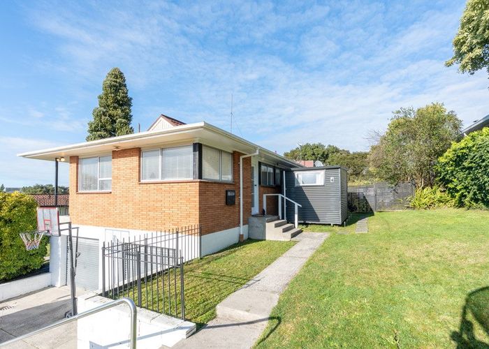  at 8 Dunvegan Place, Dinsdale, Hamilton