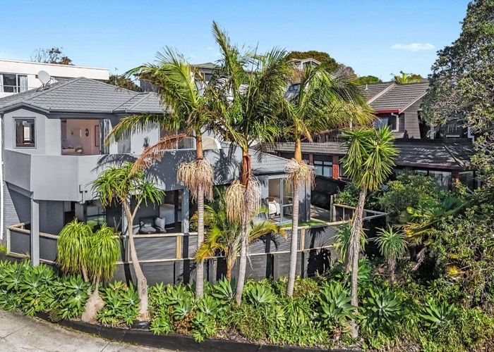  at 16A Valley Road, Browns Bay, North Shore City, Auckland