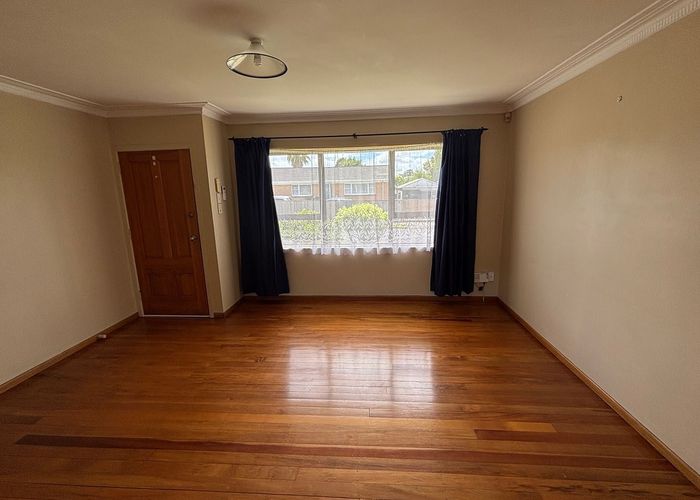  at 2/11 Verdi Street, Papatoetoe, Manukau City, Auckland