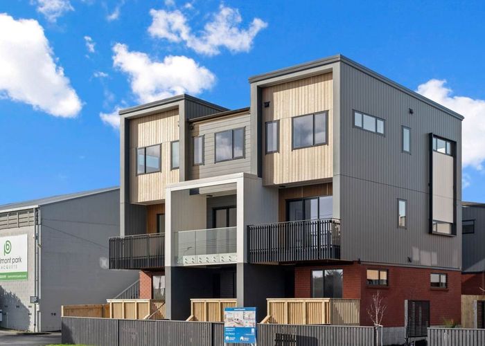  at 7/1D Rosyth Avenue, Bayswater, Auckland