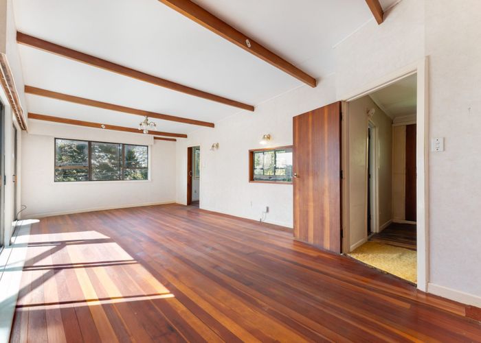  at 81 Don Buck Road, Massey West, Waitakere City, Auckland