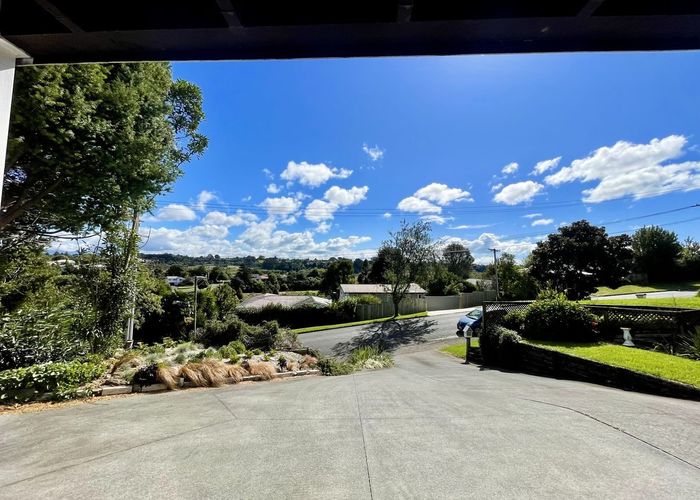  at 48 Watling Street, Gate Pa, Tauranga