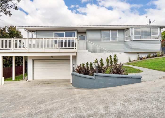  at 37 Juniper Road, Sunnynook, Auckland