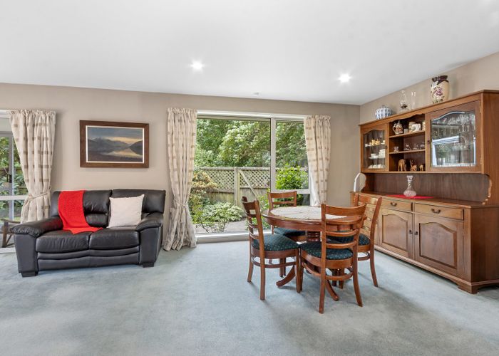  at 2/18 Woodbury Street, Avonhead, Christchurch