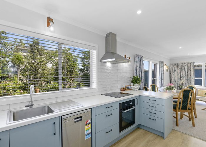  at 3/2 Alice Street, Alicetown, Lower Hutt, Wellington